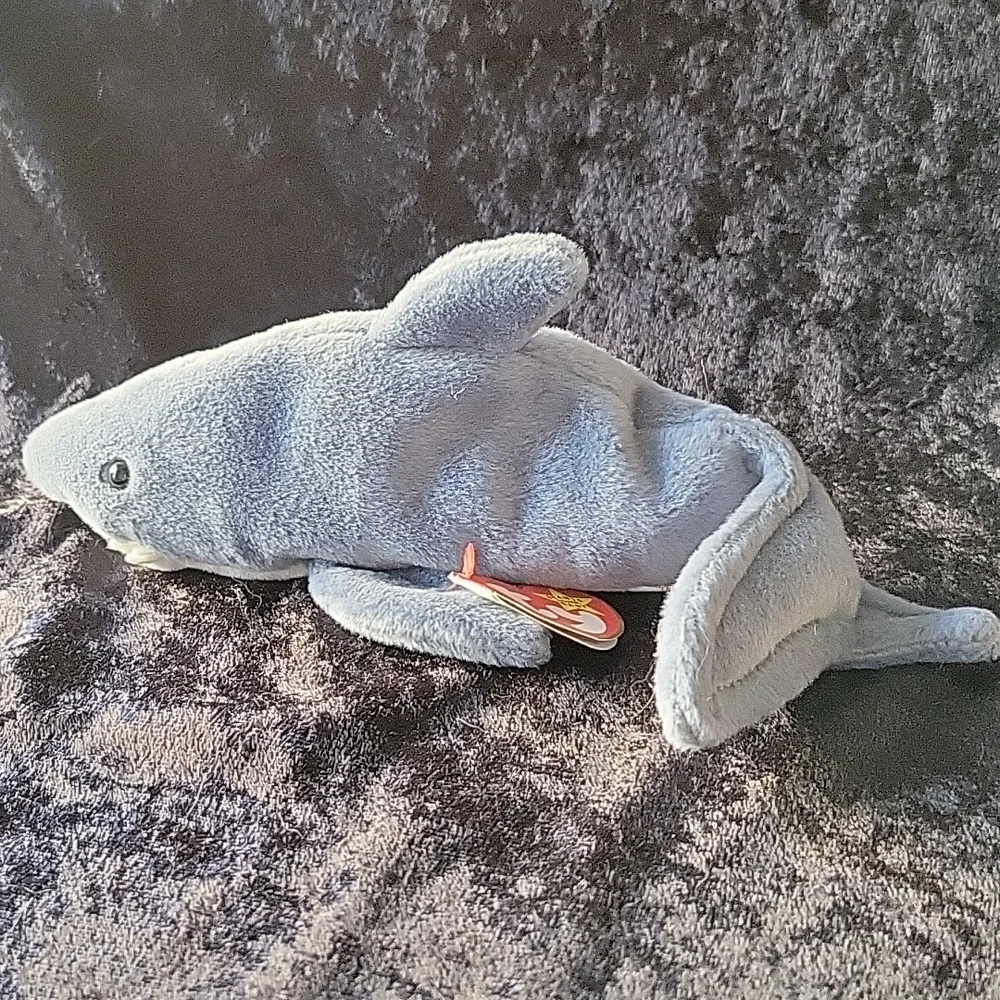 TY 1996 Crunch the shark beanie baby - Picture 4 of 10